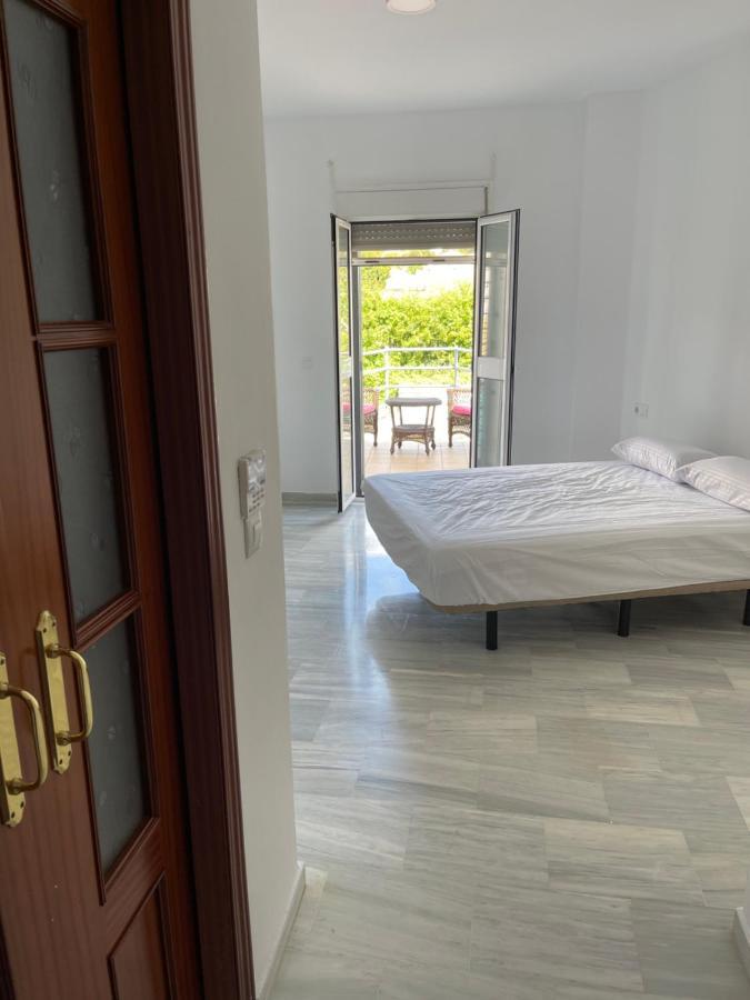 Exclusivo Chalet Sevilla. ¡Jardin & Cocina! Алькала-де-Гвадаира Экстерьер фото