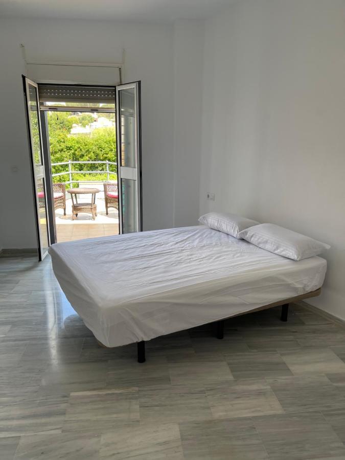 Exclusivo Chalet Sevilla. ¡Jardin & Cocina! Алькала-де-Гвадаира Экстерьер фото