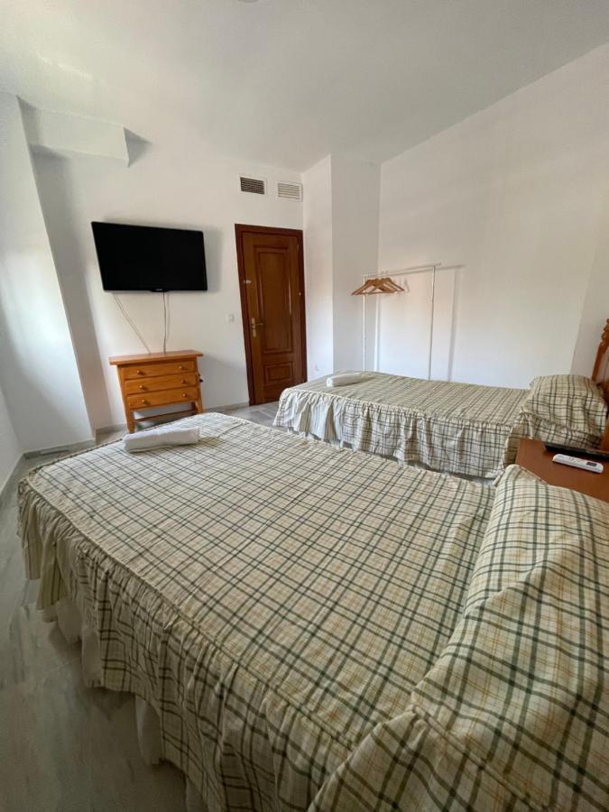 Exclusivo Chalet Sevilla. ¡Jardin & Cocina! Алькала-де-Гвадаира Экстерьер фото